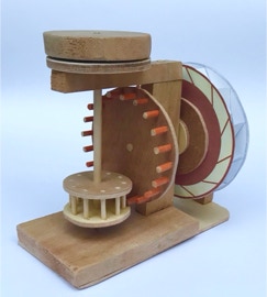 Werkaufgabe mit Werkstoff Holz:   Wassermühle mit Wasserrad und Kammgetriebe, Mühlstein